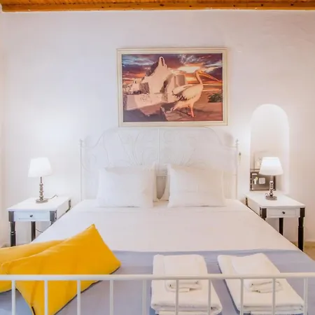 لايك أوايت سيغال إن ميكونوس! Mykonos Town